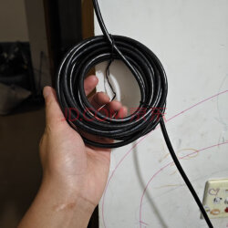 笔记本电脑与网线 高效网络连接的桥梁